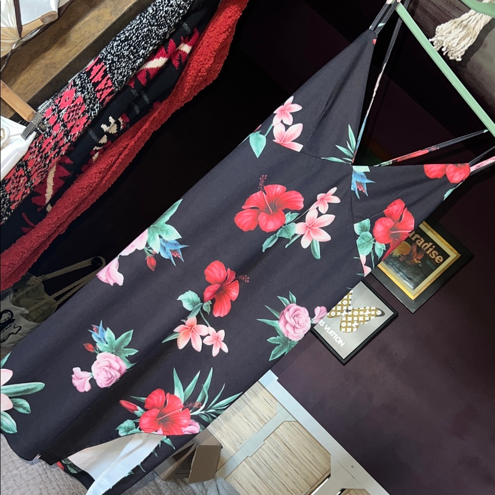 Floral Black Dress with Red and Pink Flowers Size XL